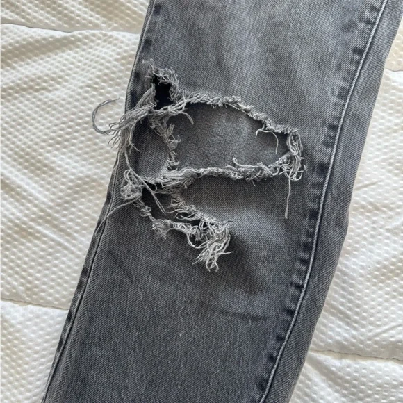 Garage Ripped Jeans - Picture 5 of 8